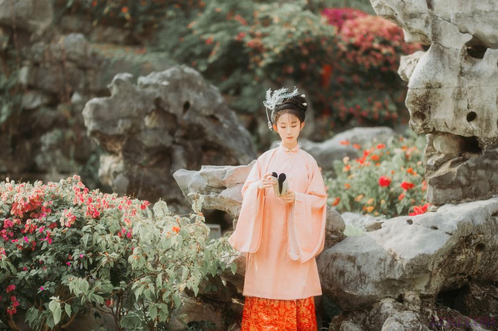 独酌 - 29P - 摄影：若寒Rock - 模特：七屿呀_-艺语图