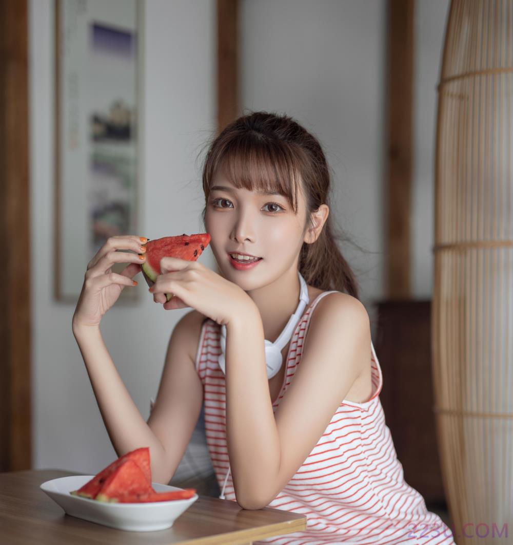 西瓜少女 - 23P - 摄影：Caesar - 模特：湘湘-艺语图