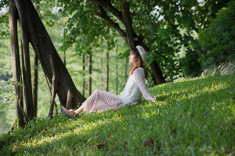 逆光 – 21P – 摄影：大千Gz – 模特：雨文-艺语图