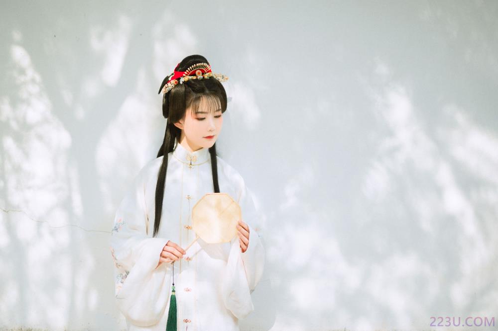 绿意 - 24P - 摄影：若寒Rock - 模特：兔小白-艺语图