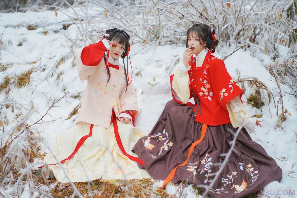 雪中少女 – 19P – 摄影：青卿 – 模特：赵瑞洁EZ_-艺语图