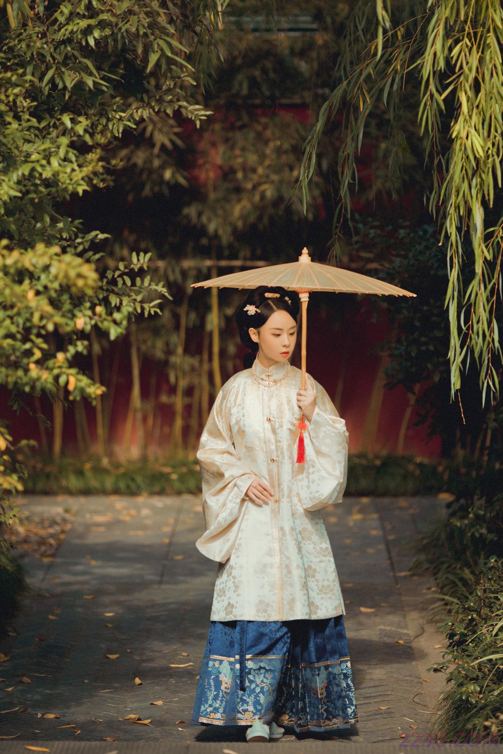 寻枫 - 27P - 摄影：若寒Rock - 模特：冯友薇-艺语图