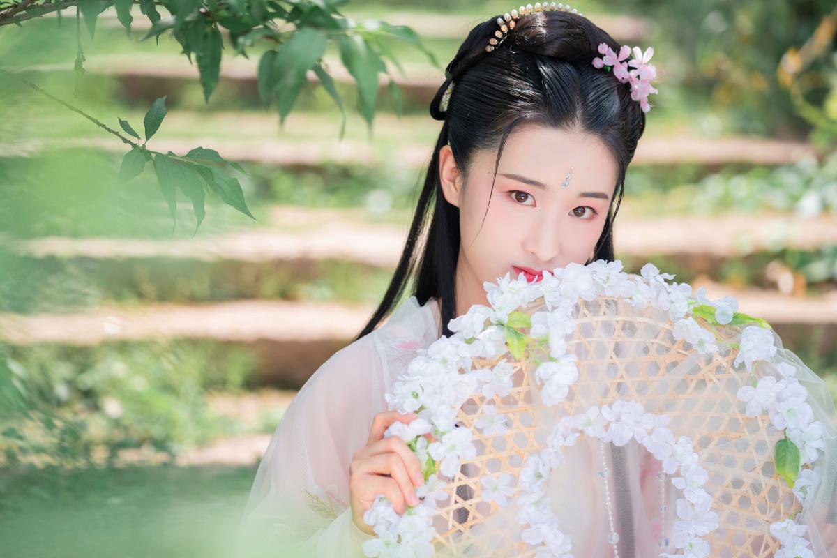 春日游园 - 摄影：笑格格 - 模特：小雨-艺语图