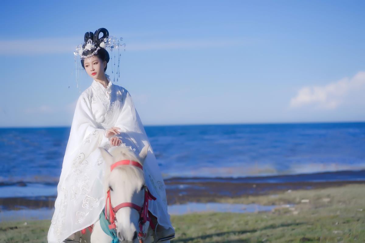 十八相送 – 摄影：少时白 – 模特：绮罗生的小苏苏-艺语图