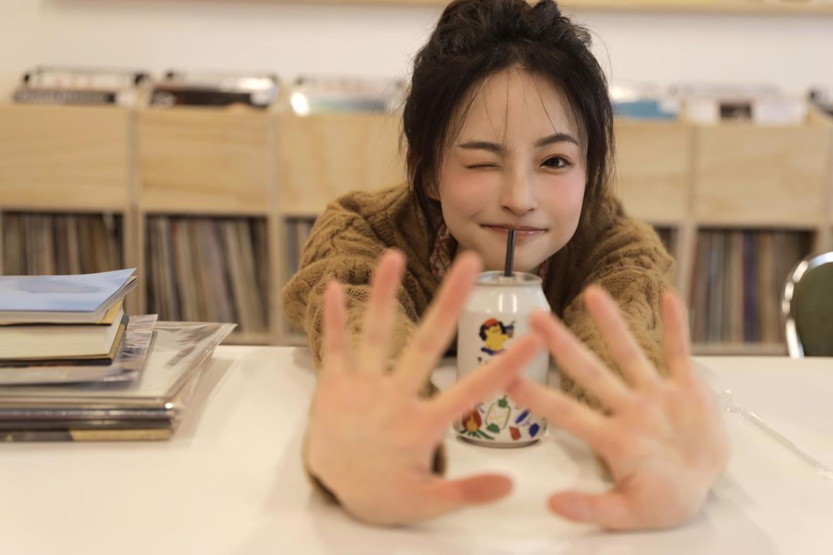 月光 – 摄影：猫八木 – 模特：鱼尾酱-艺语图