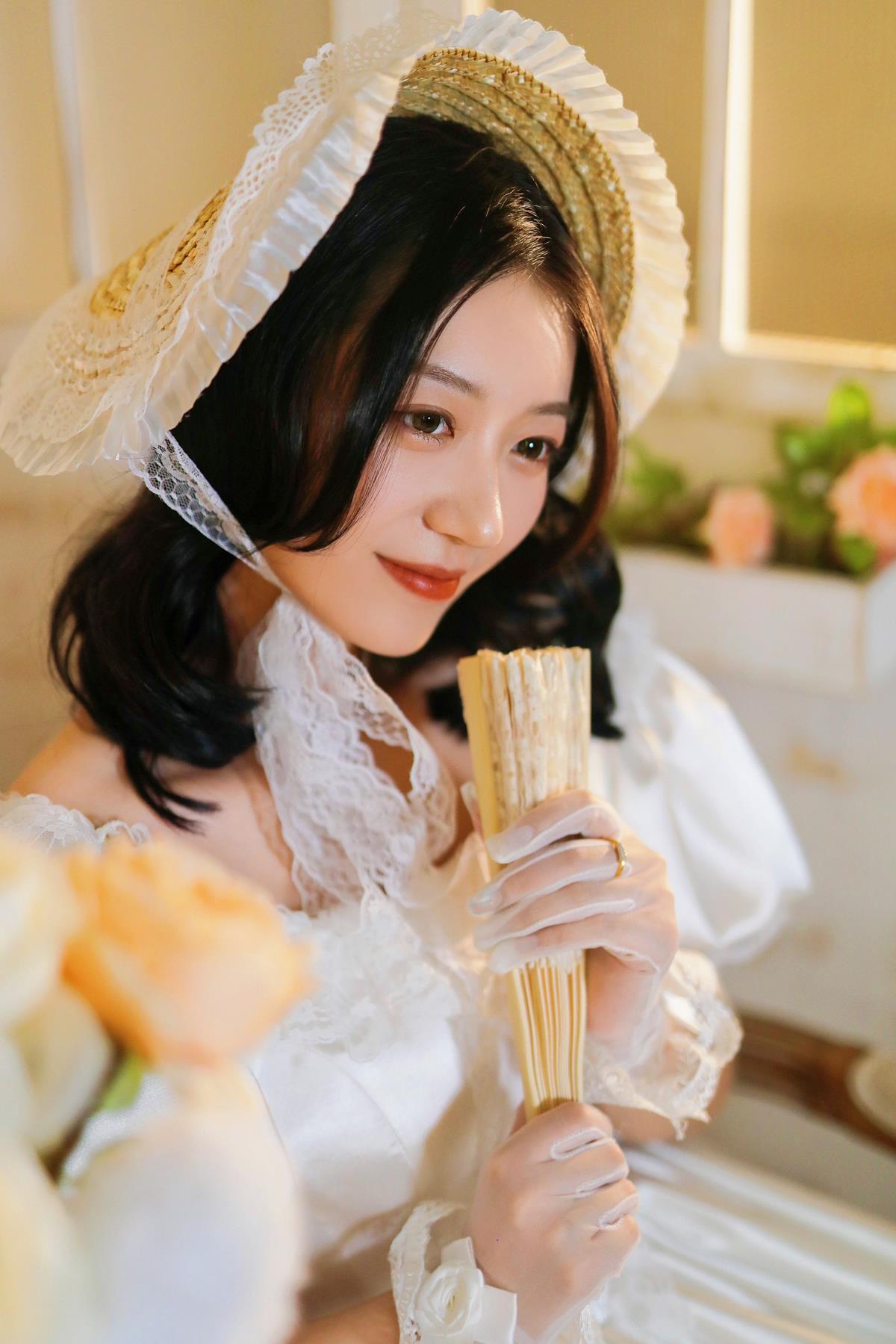 掉入兔子洞的爱丽丝 – 摄影：清洛 – 模特：雨芳-艺语图