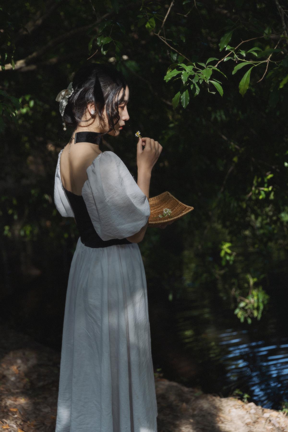 水波辉映 – 摄影：乌蝇Gor – 模特：琳琅-艺语图