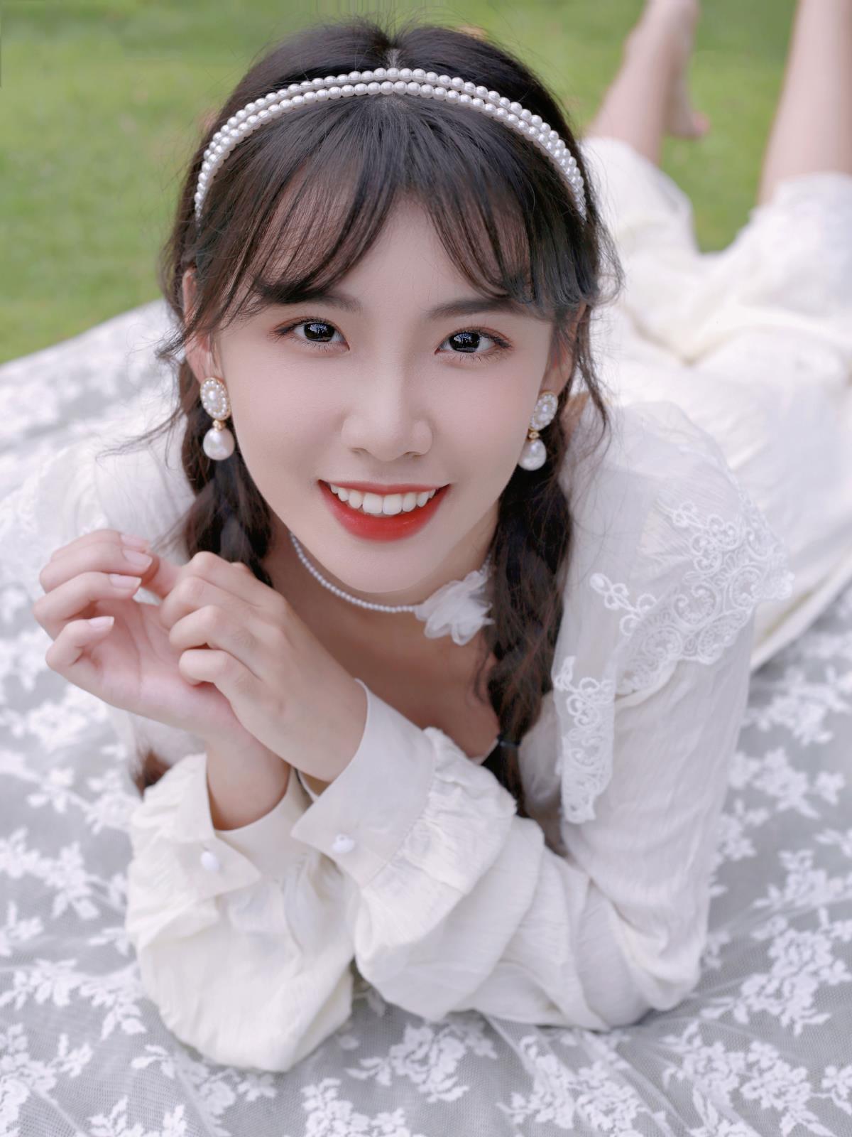 温柔少女 – 摄影：竹间 – 模特：小愉不是鱼-艺语图