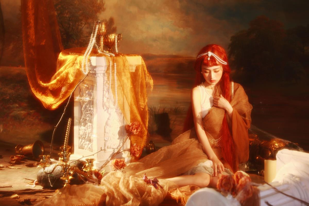 一幅油画 - 摄影：竹间 - 模特：相泽希子-艺语图