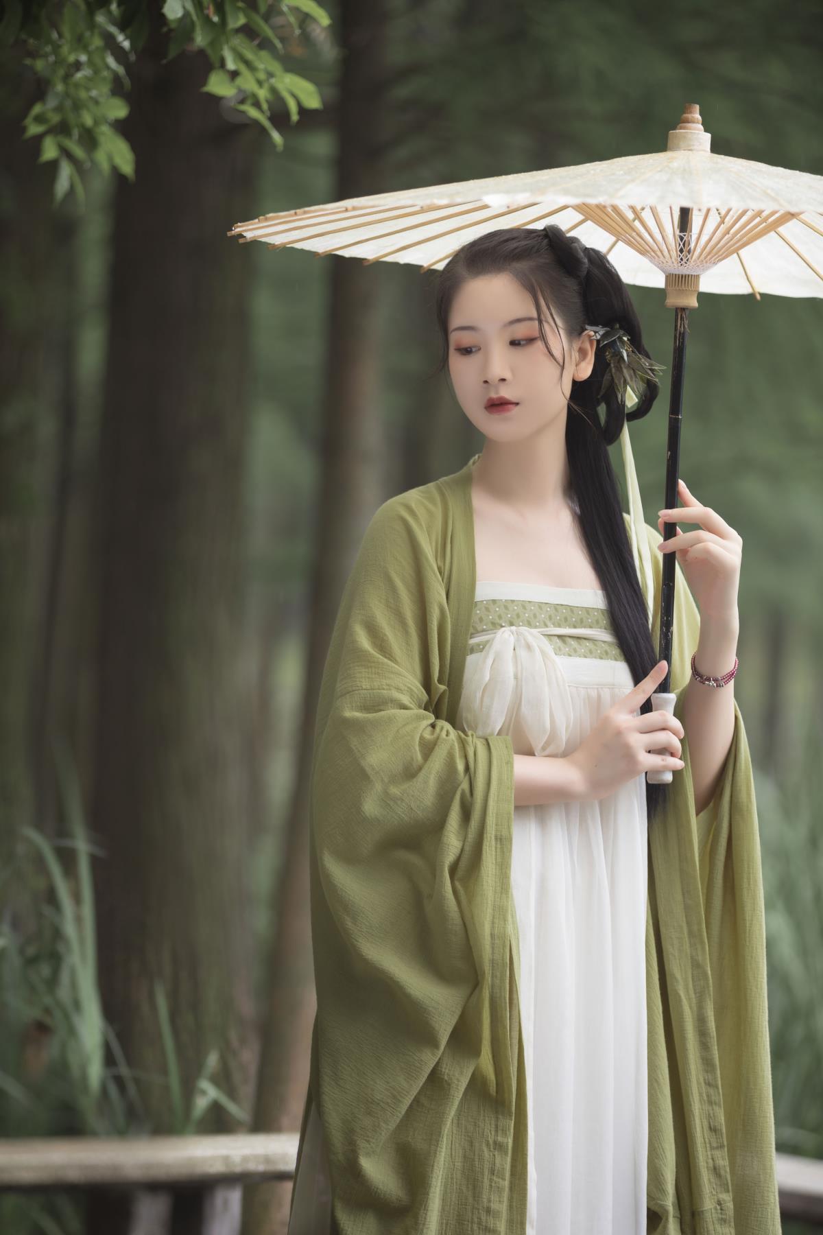 丹青客 – 摄影：沉诗思 – 模特：璐阿璐-艺语图