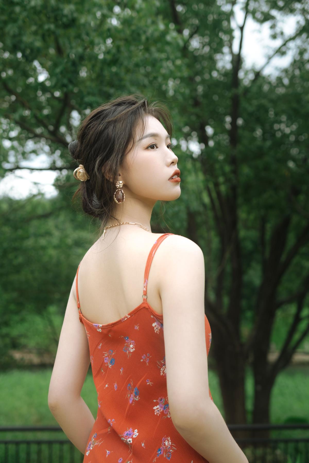 春风又绿江南岸 - 摄影：指尖风月 - 模特：叶耶耶-艺语图