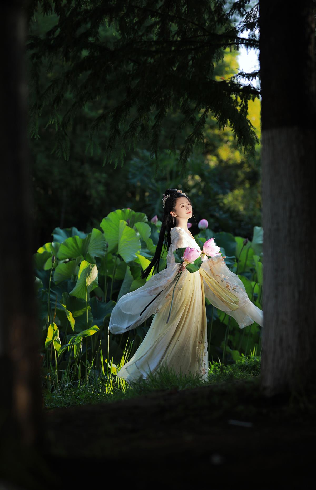 无清风 - 摄影：阿录- - 模特：Y-艺语图