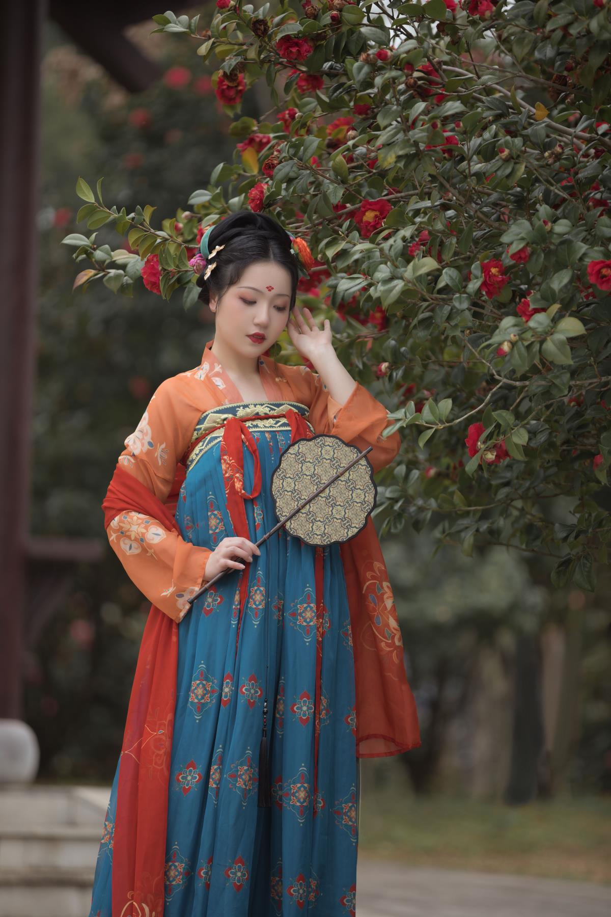 胭脂 – 摄影：沉诗思 – 模特：宛若-艺语图