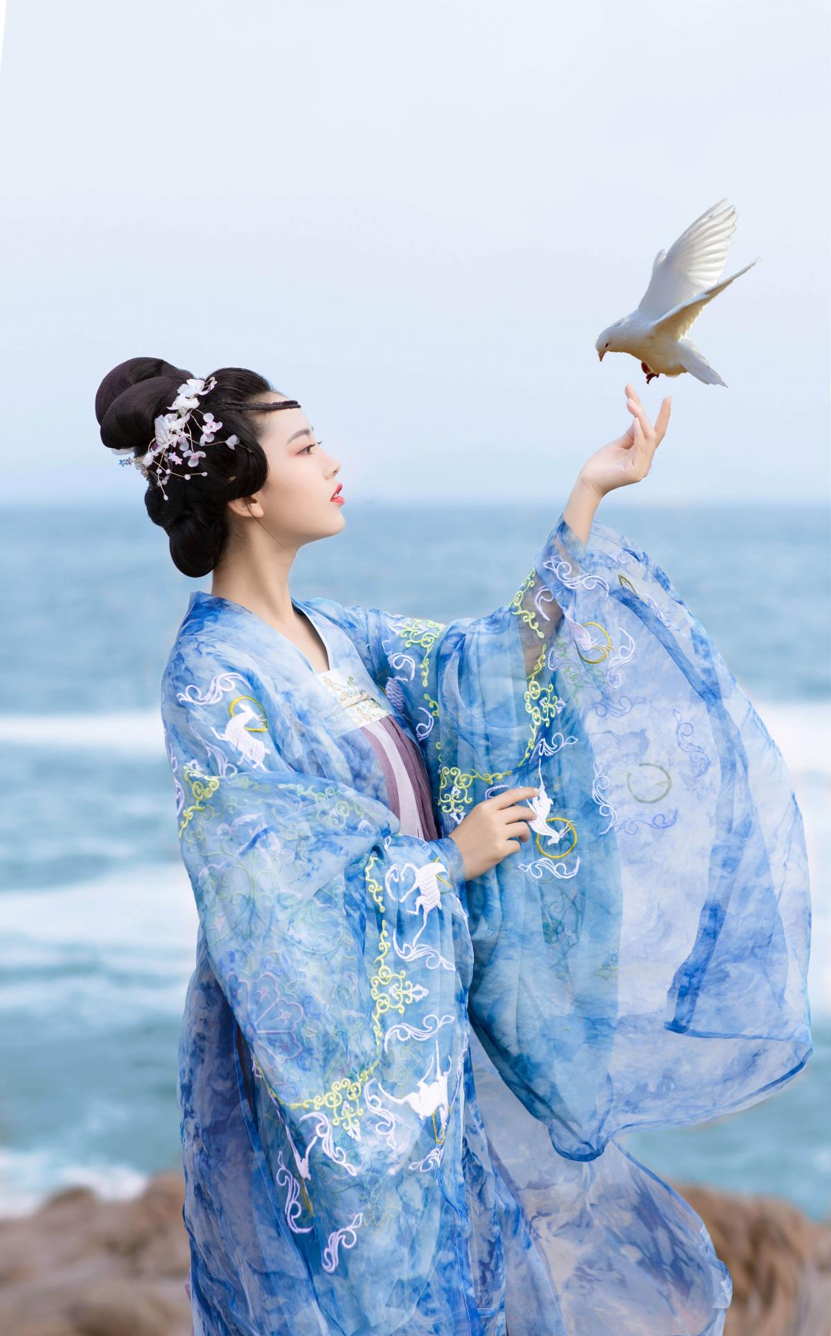 誓鸟 – 摄影：柳若汐- – 模特：凌小薇-艺语图