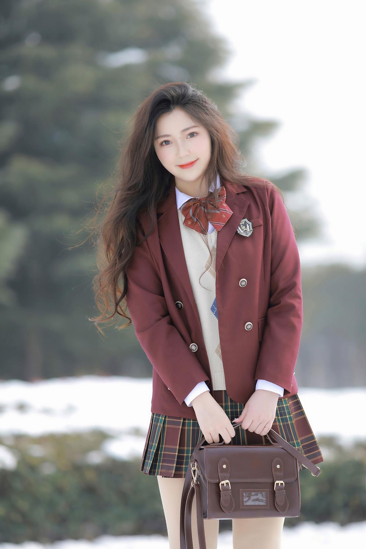 恰好飘来的雪 - 摄影：纪然Ran - 模特：晓芳-艺语图