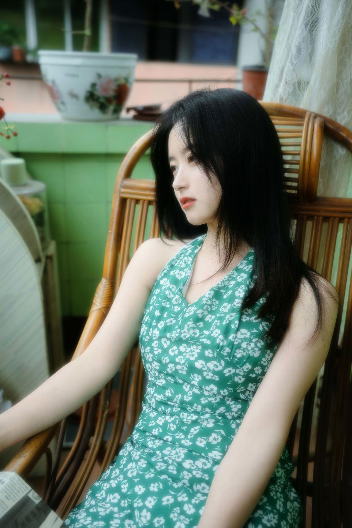 我盼你能飞过这腐烂的花朵HOTO – 模特：碗碗不是碗啊-艺语图