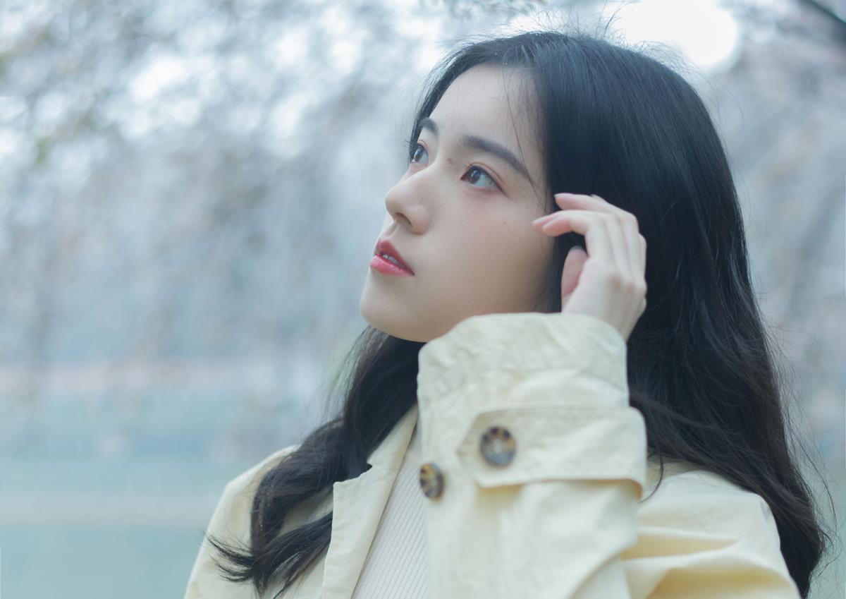 下雨的时候 - 摄影：LLL_Lia_ - 模特：靜鏡婧-艺语图