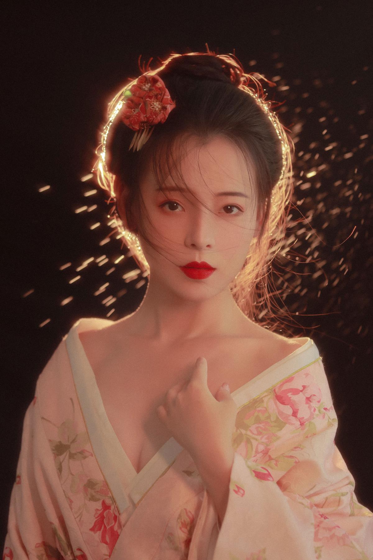 神明少女 - 摄影：柳若汐- - 模特：秦朝歌-艺语图