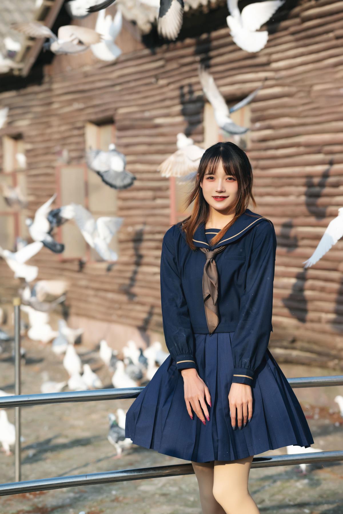 初冬 – 摄影：魔颜社D叔 – 模特：兔子Zzz不吃胡萝卜-艺语图