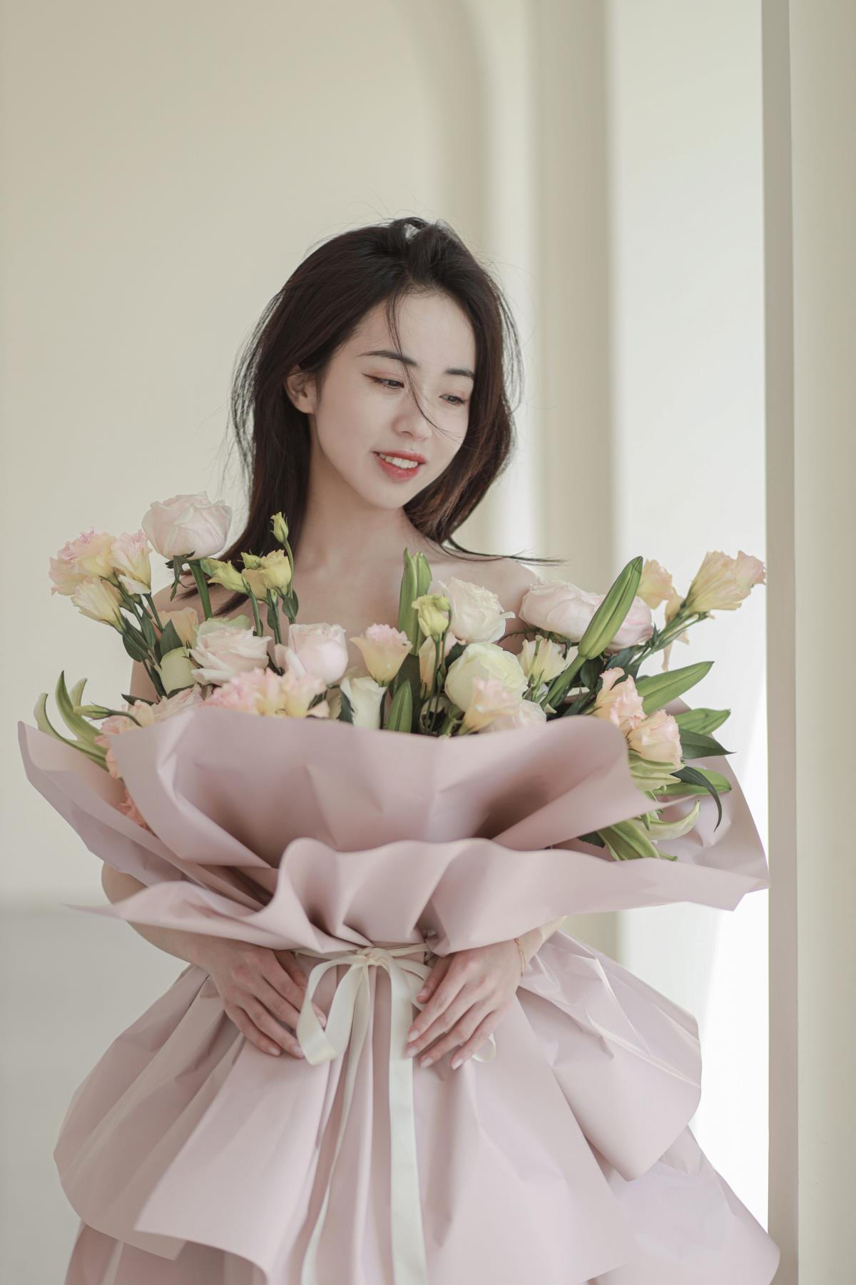 花与少女 - 摄影：SS尚轩 - 模特：卖恐龙的小红薯-艺语图