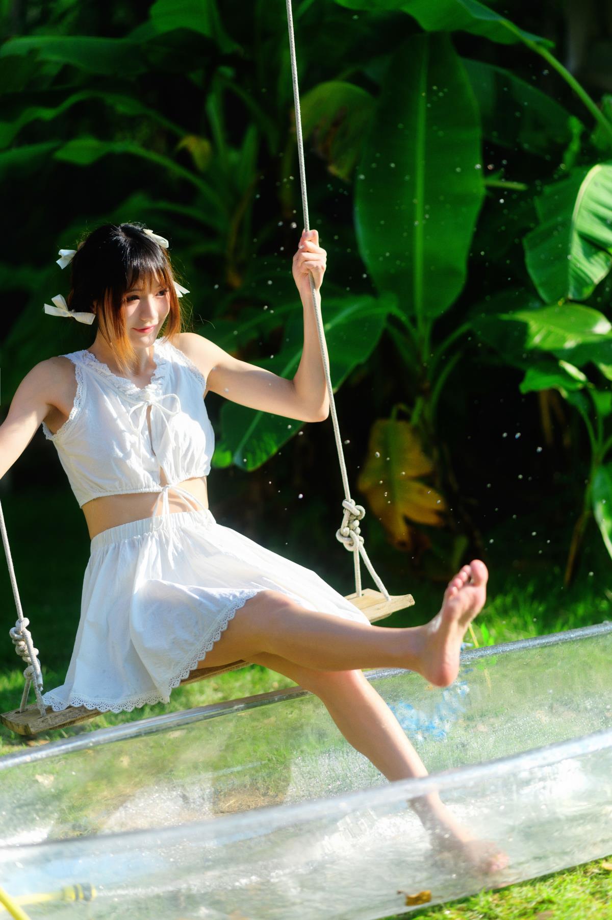 夏天 – 摄影：魔颜社D叔 – 模特：兔子Zzz不吃胡萝卜-艺语图