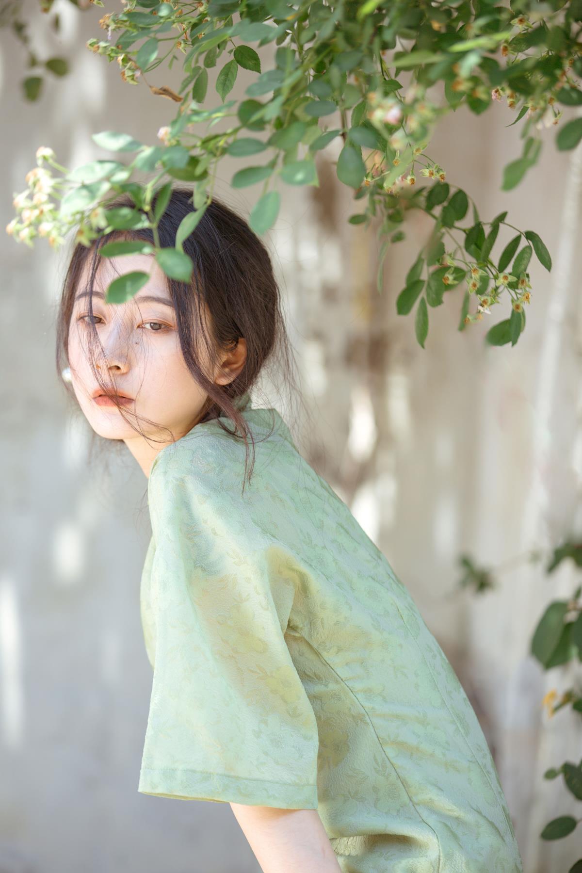 总有人间一两风 - 摄影：双木嘉容 - 模特：五月的三花猫-艺语图