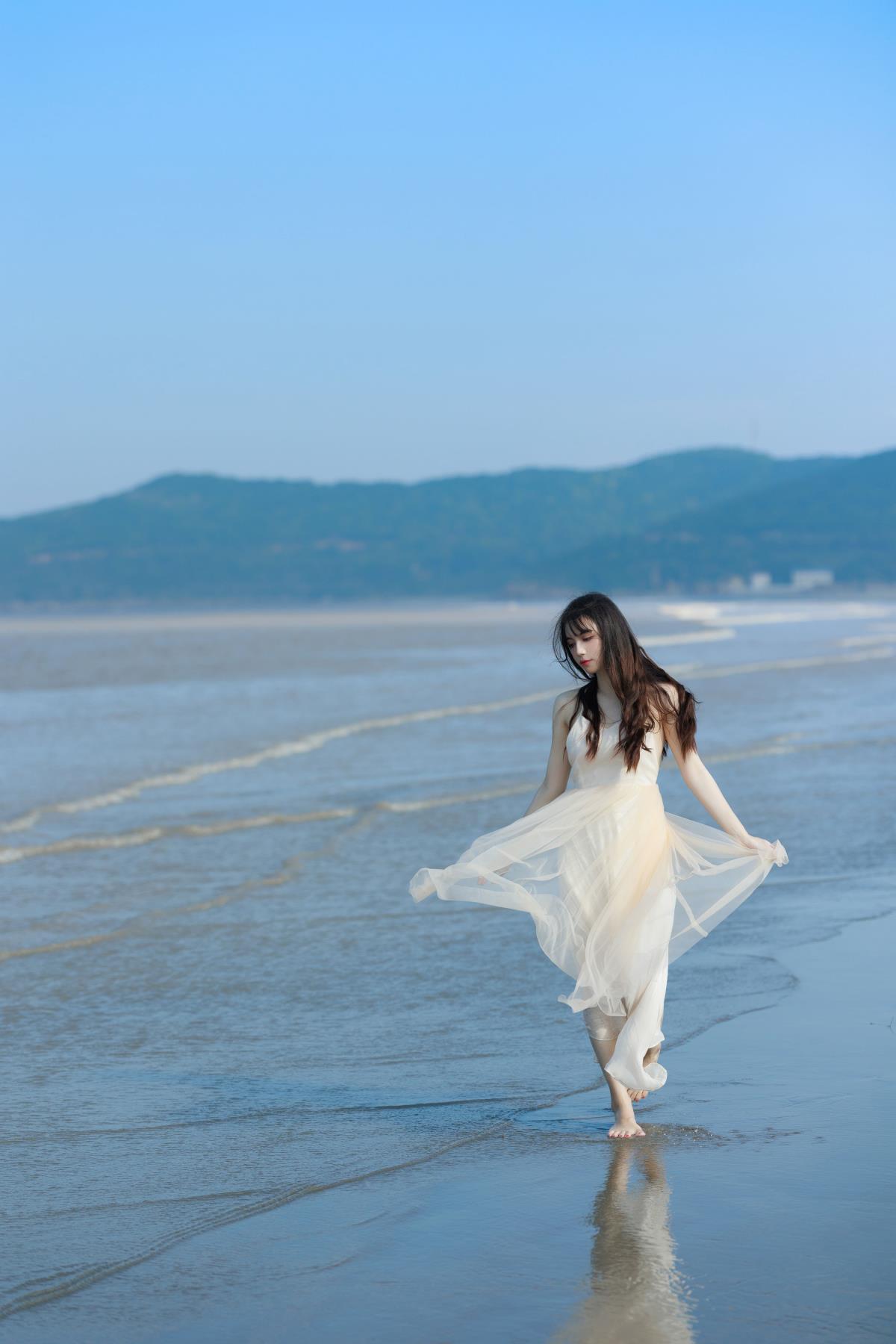 听海 - 摄影：魔颜社D叔 - 模特：贰加六-艺语图