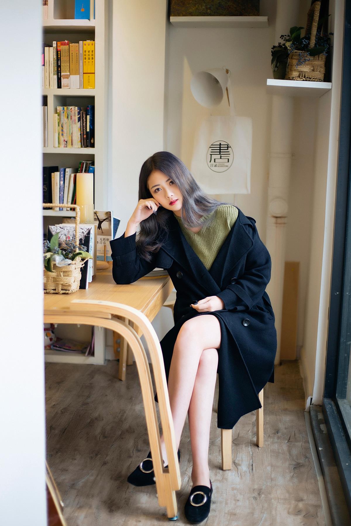 无声温暖 - 摄影：纪然Ran - 模特：方园-艺语图