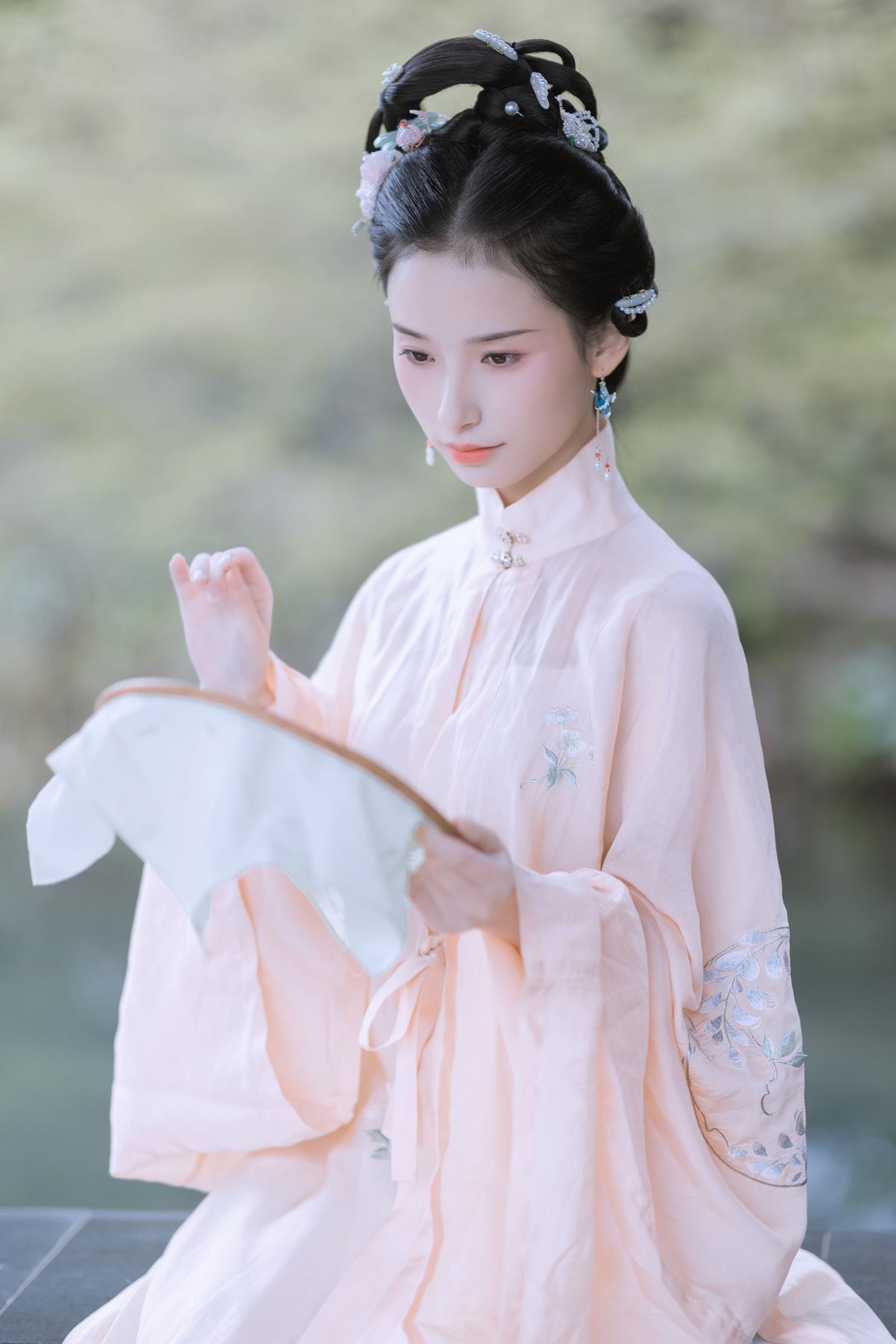 故园春晓 – 摄影：若寒Rock – 模特：眸小妖-艺语图