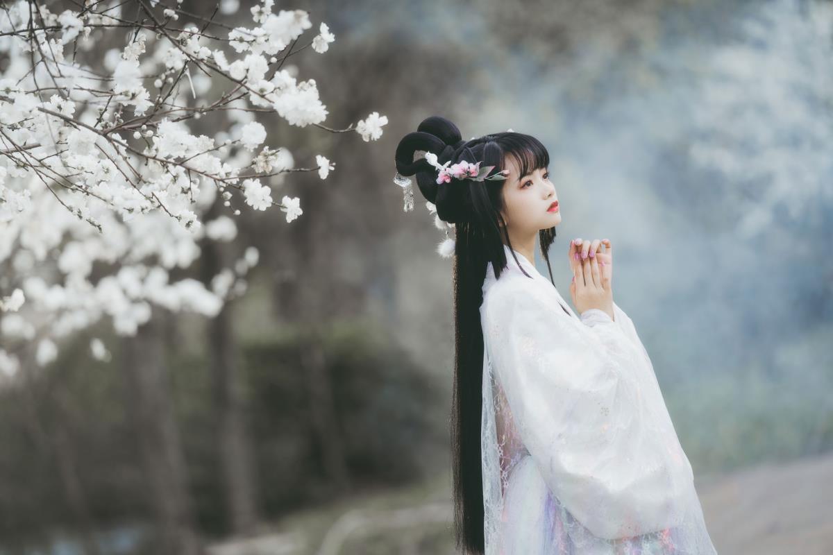 广寒宫 - 摄影：西瓜呆毛汪 - 模特：猫梓子-艺语图