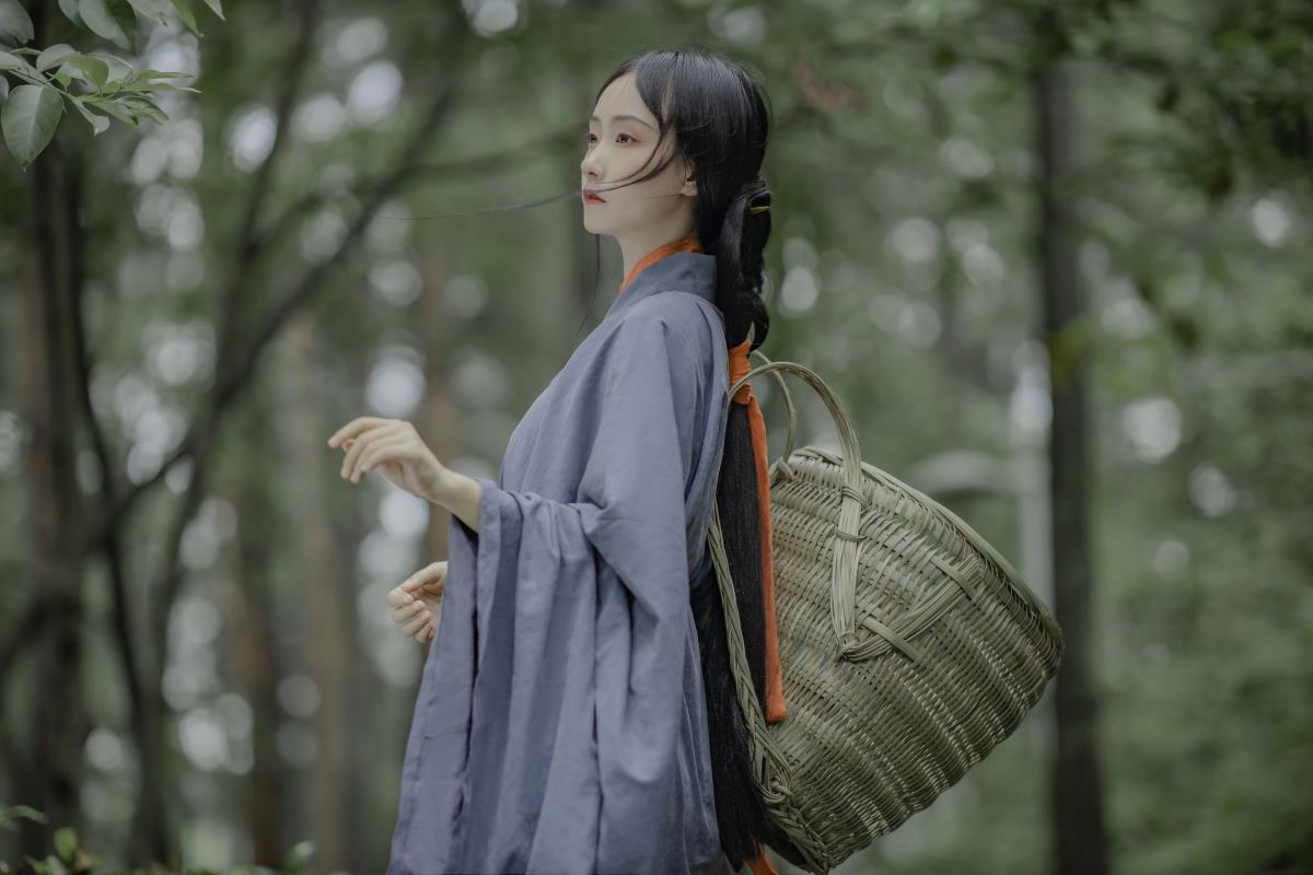 山居 - 摄影：开夜车的猫- - 模特：灿暖暖暖-艺语图