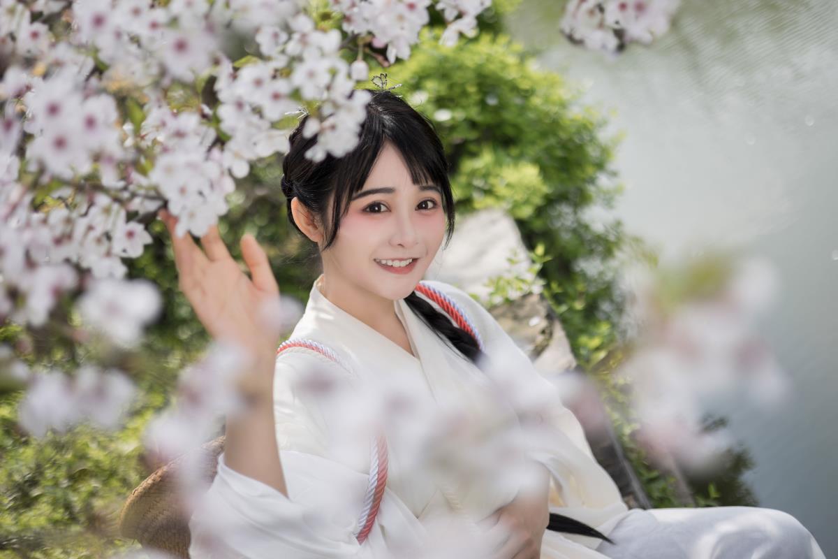 四月如你 - 摄影：魔颜社D叔 - 模特：杨馥羽-艺语图