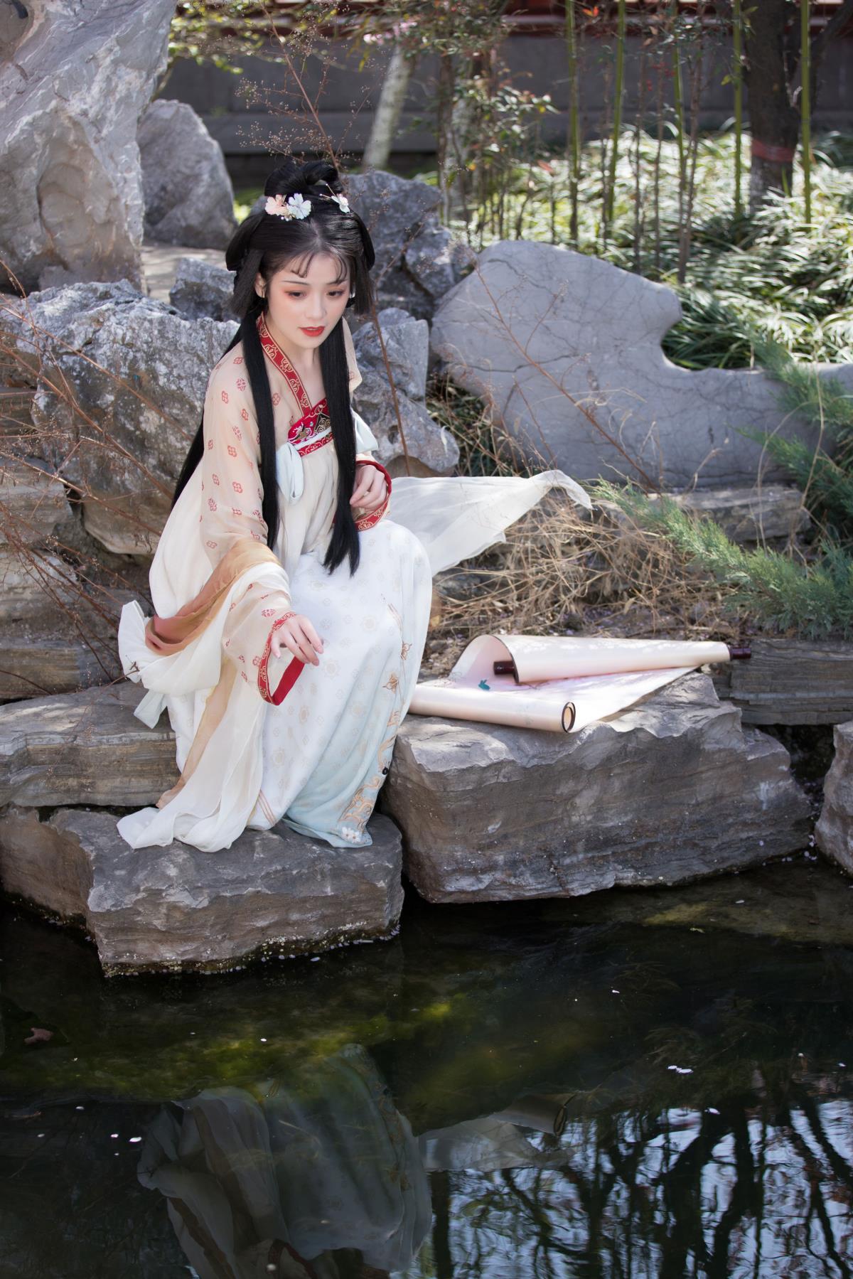 海棠语 - 摄影：温言 - 模特：清沅斋-艺语图