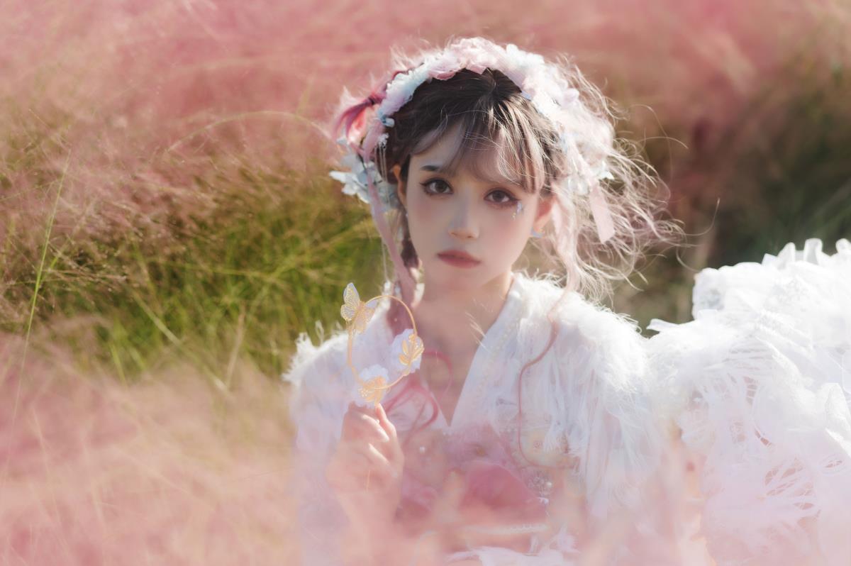 粉色草海 - 摄影：魔颜社D叔 - 模特：贰加六-艺语图