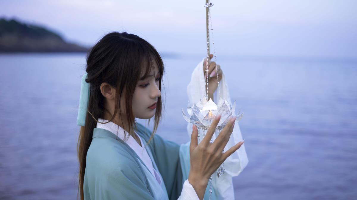 无妄海 - 摄影：魔颜社D叔 - 模特：兔子Zzz不吃胡萝卜-艺语图