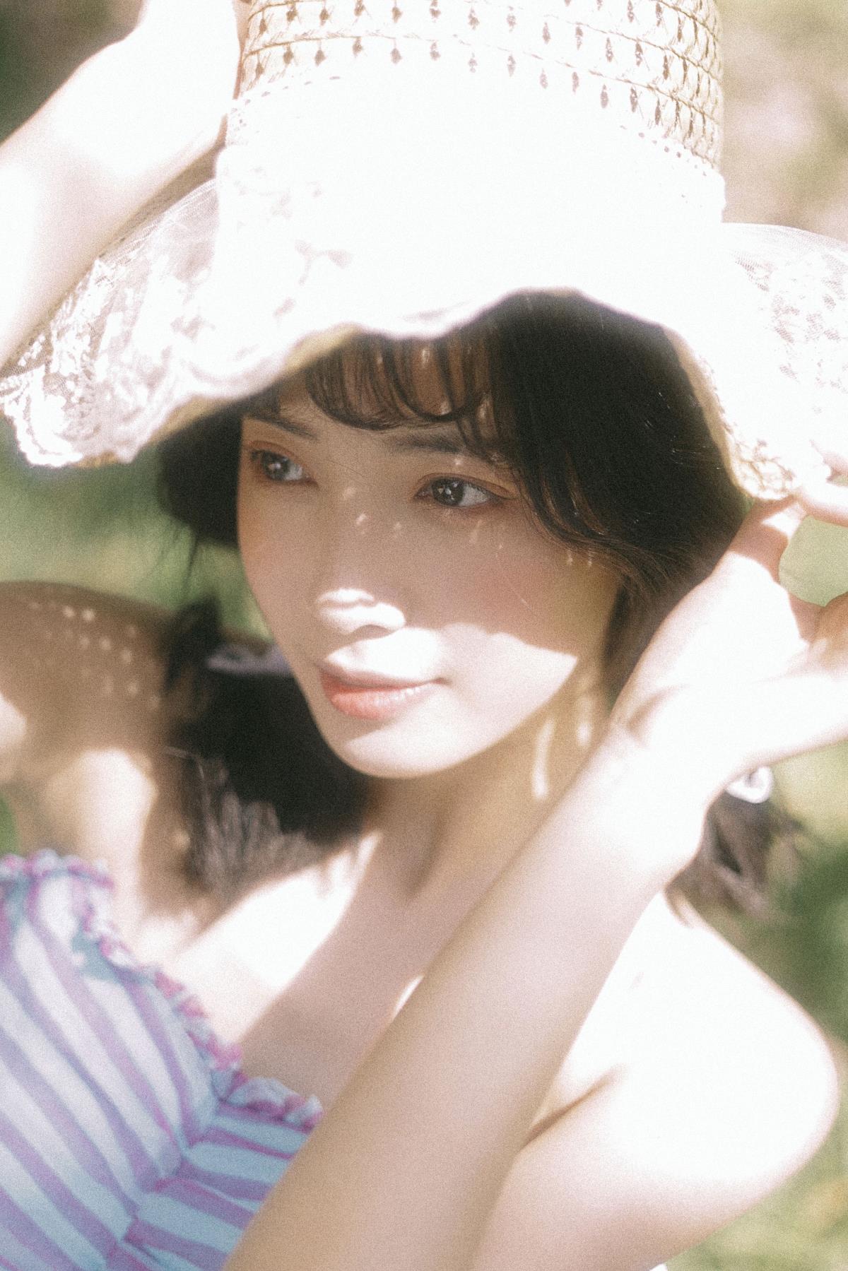 她的眸 – 摄影：蓝胖子 – 模特：一只阿梦崽-艺语图