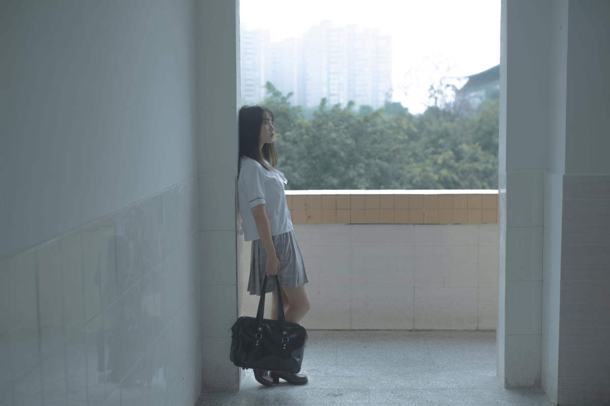 迷雾校园 - 摄影：裕奇学长 - 模特：紫卿-艺语图