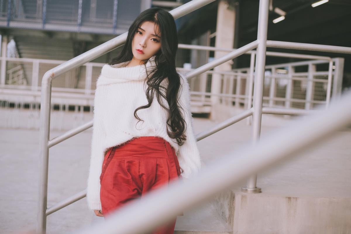 做自己 - 摄影：裕奇学长 - 模特：婷哥-艺语图