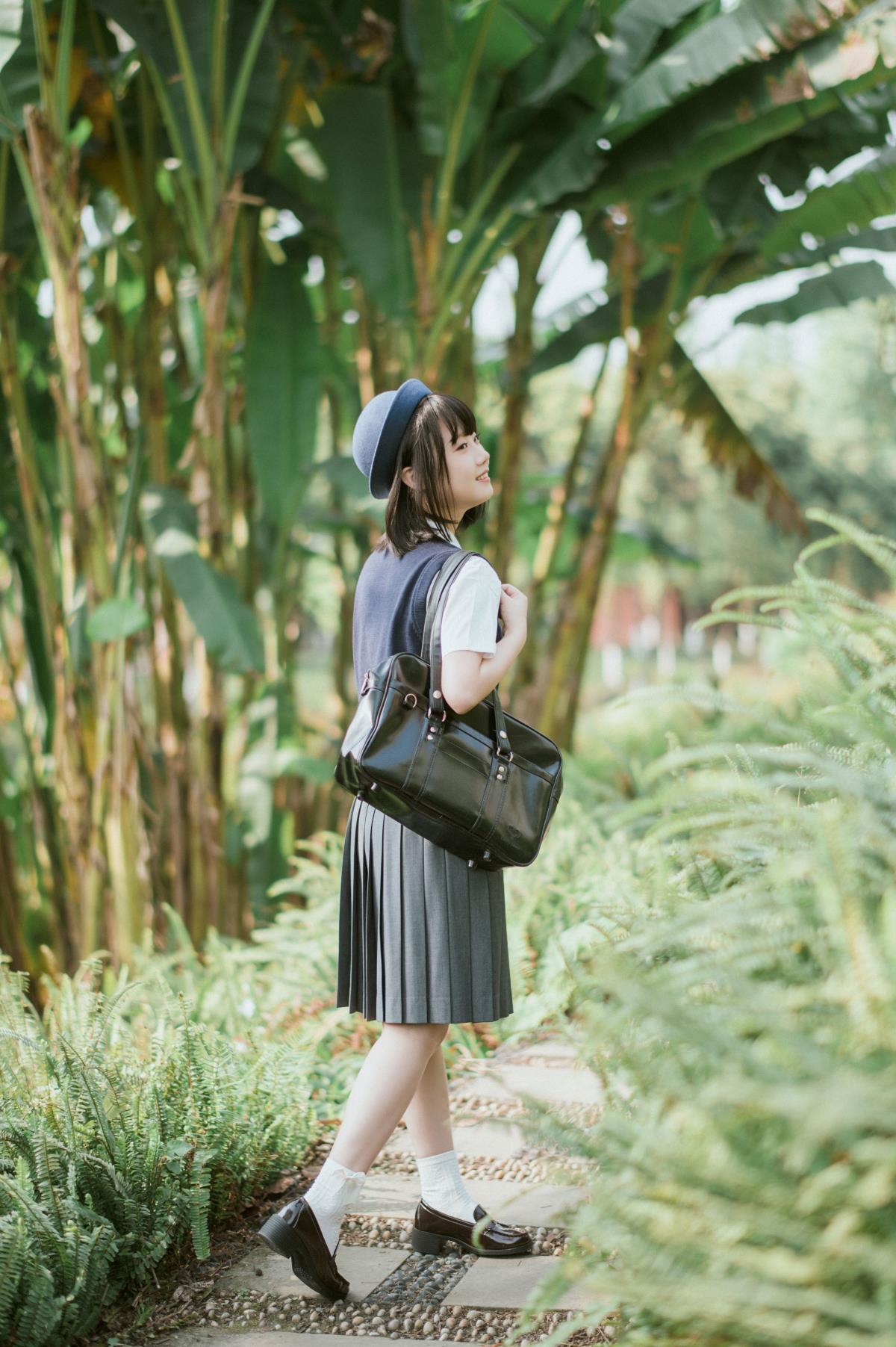 阳光亲和度 - 摄影：裕奇学长 - 模特：紫卿-艺语图