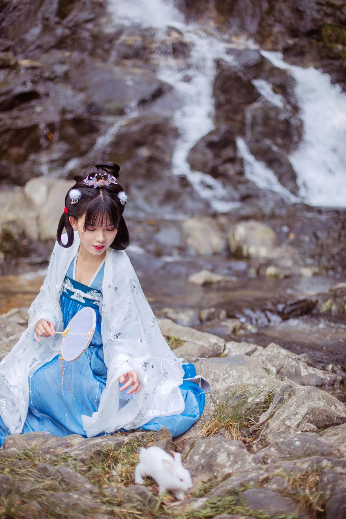 山气日夕佳，飞鸟相与还 – 摄影：双木嘉容 – 模特：悠然Hime-艺语图