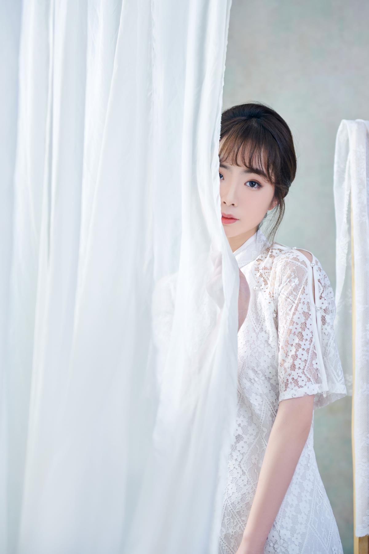 白玫瑰 - 摄影：唐唐不拍糖水片 - 模特：小胡-艺语图