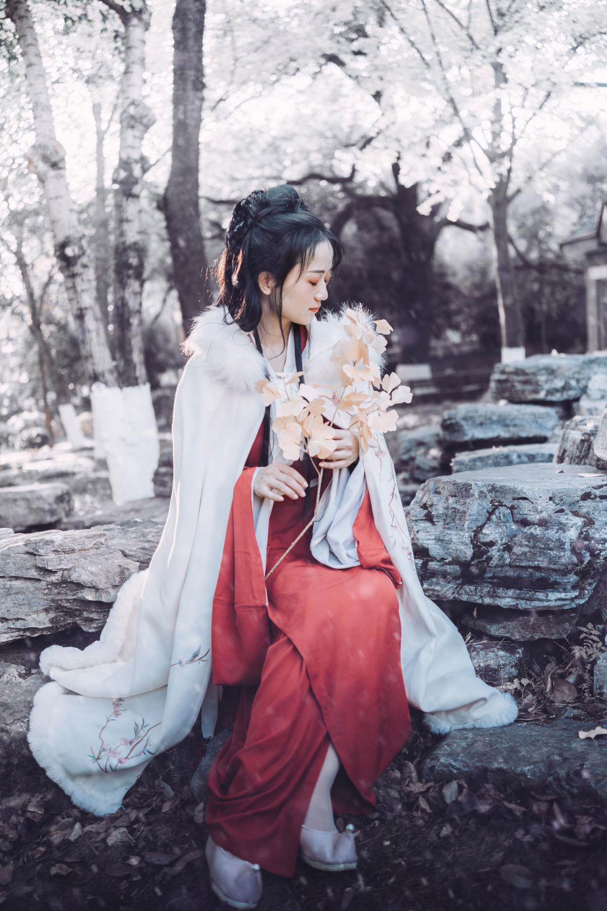 图片[1]-暮雪 – 摄影：随遇 – 模特：嬛嬛-艺语图