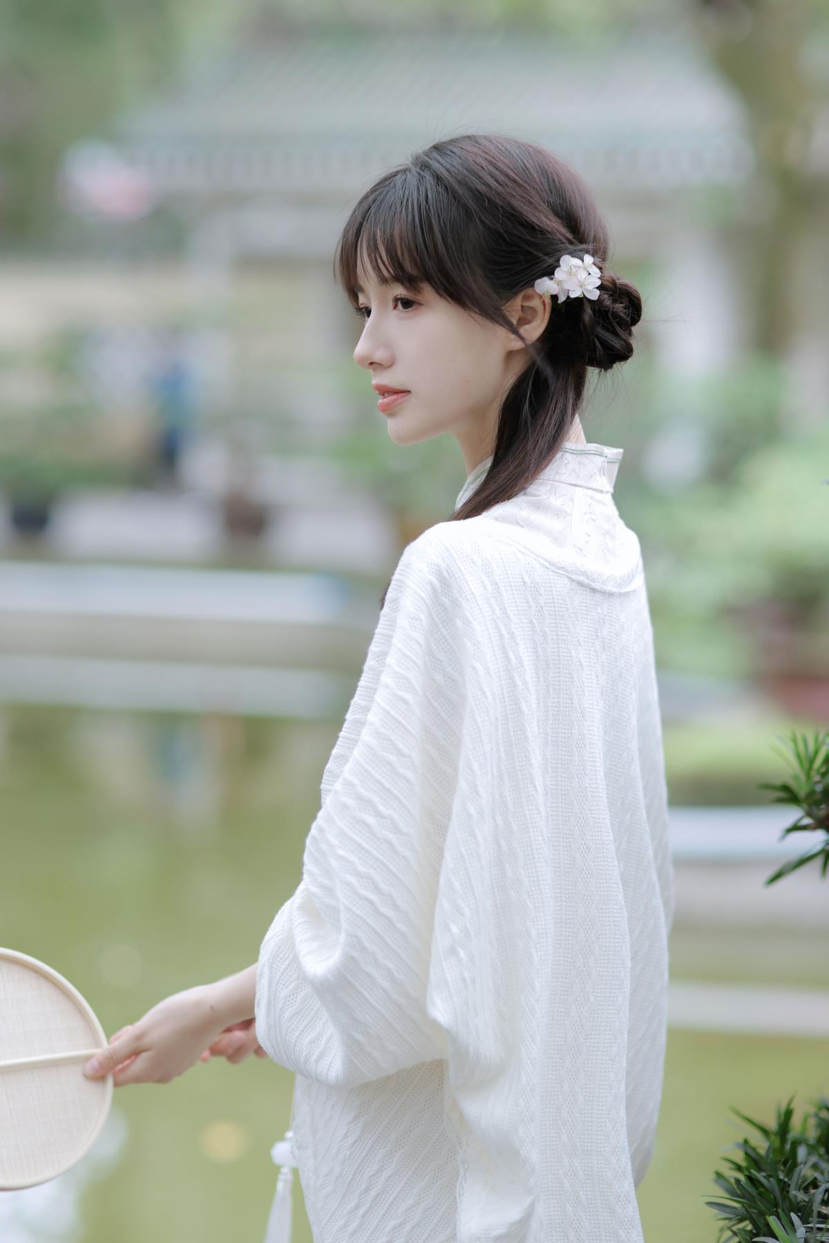 烟兰如玉 – 摄影：三园猫 – 模特：阳曦-艺语图