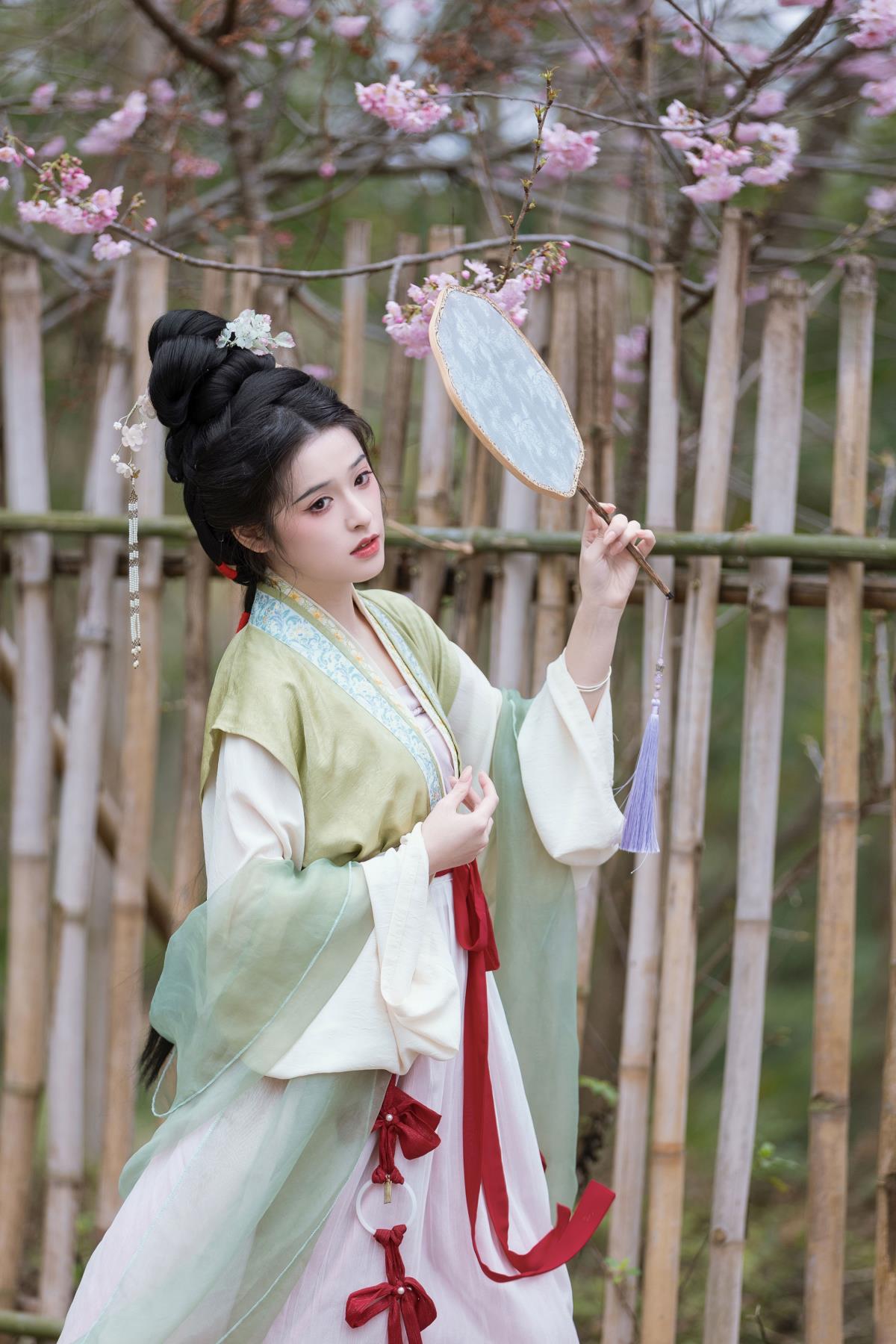 樱落 - 摄影:連翹____ - 模特:恬恬圈圈-艺语图