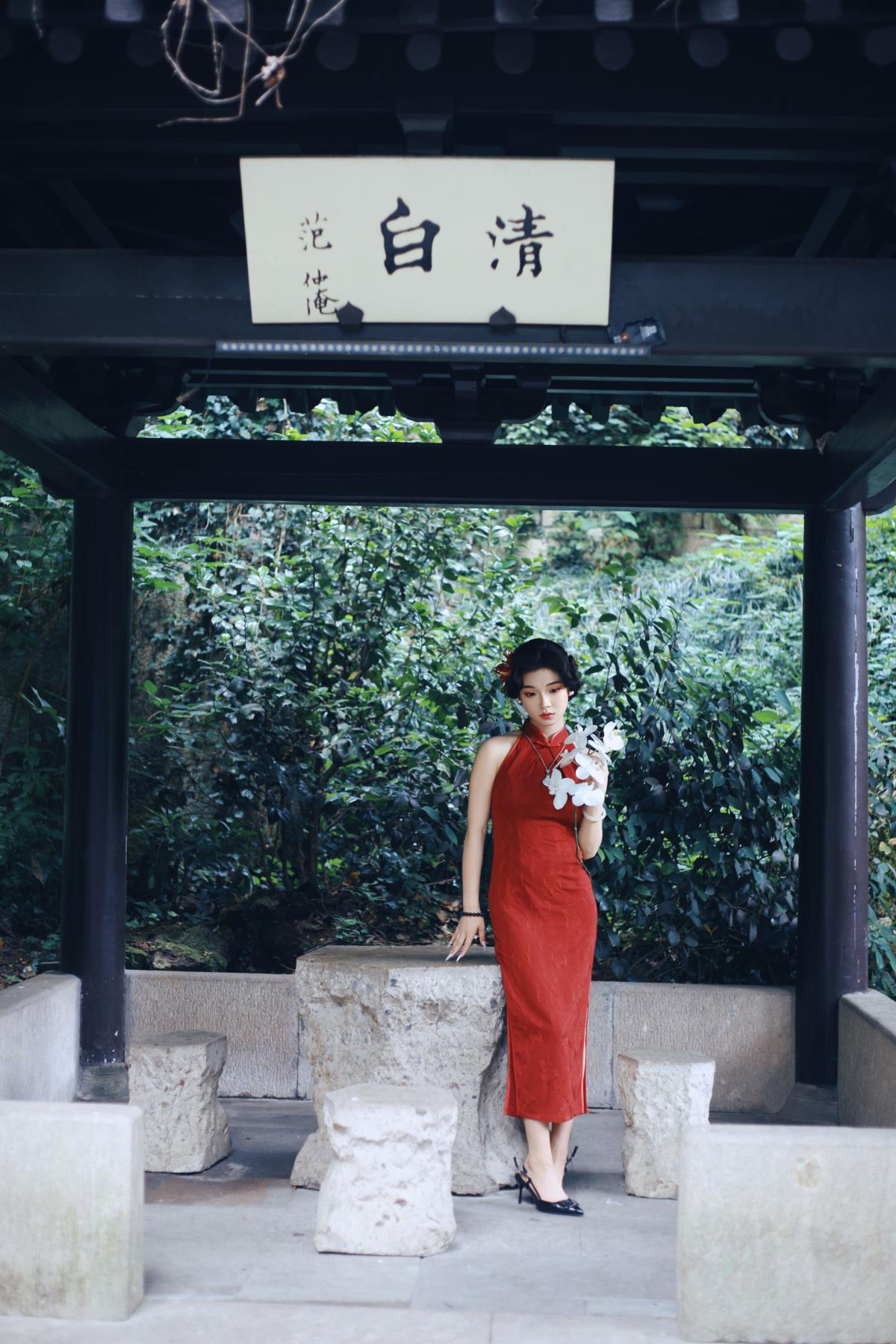 旗袍手推波 江南东方美 - 摄影：摄影师鹤白 - 模特：无语草莓-艺语图