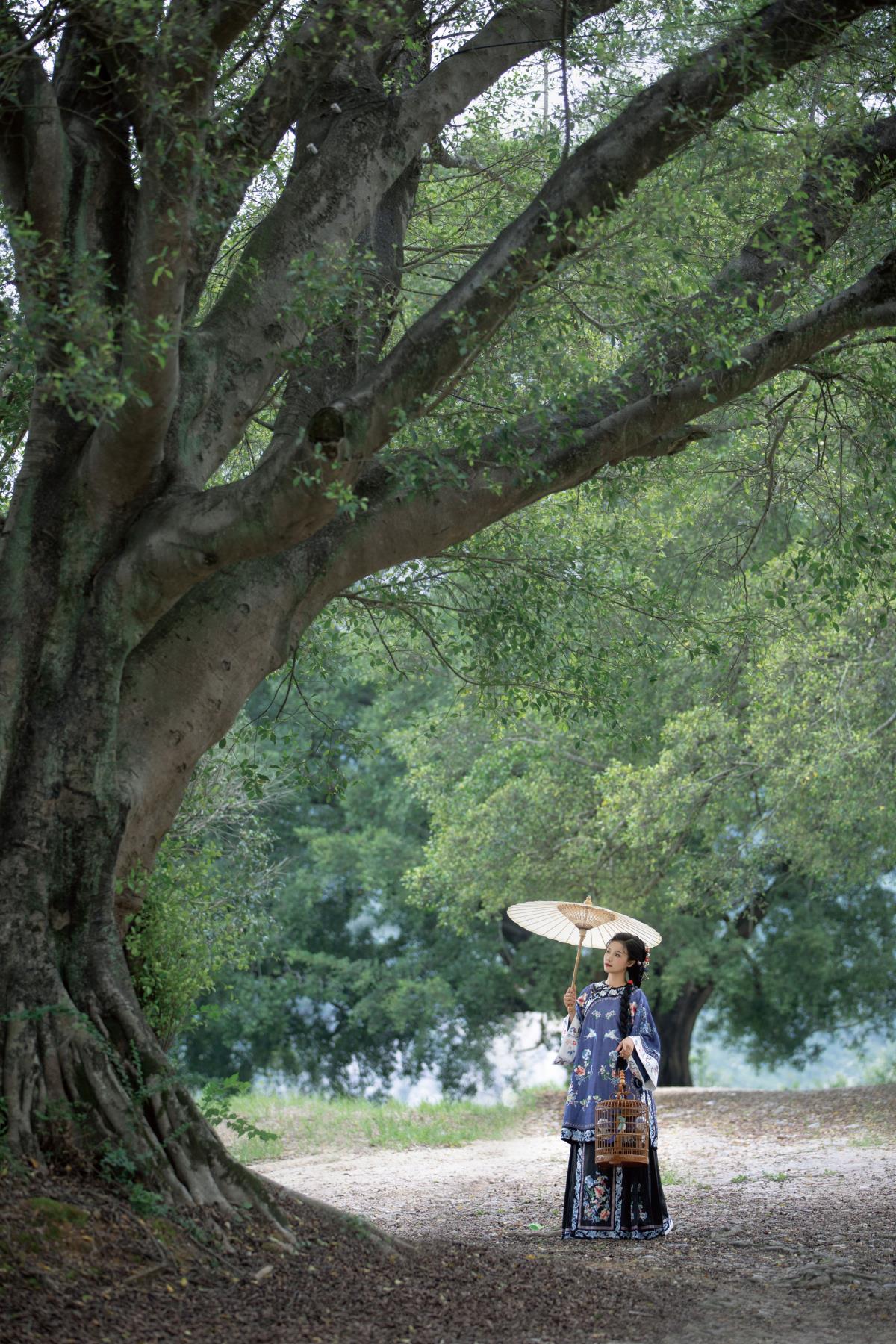 清冷几千春 – 摄影：連翹____ – 模特：欣欣-艺语图