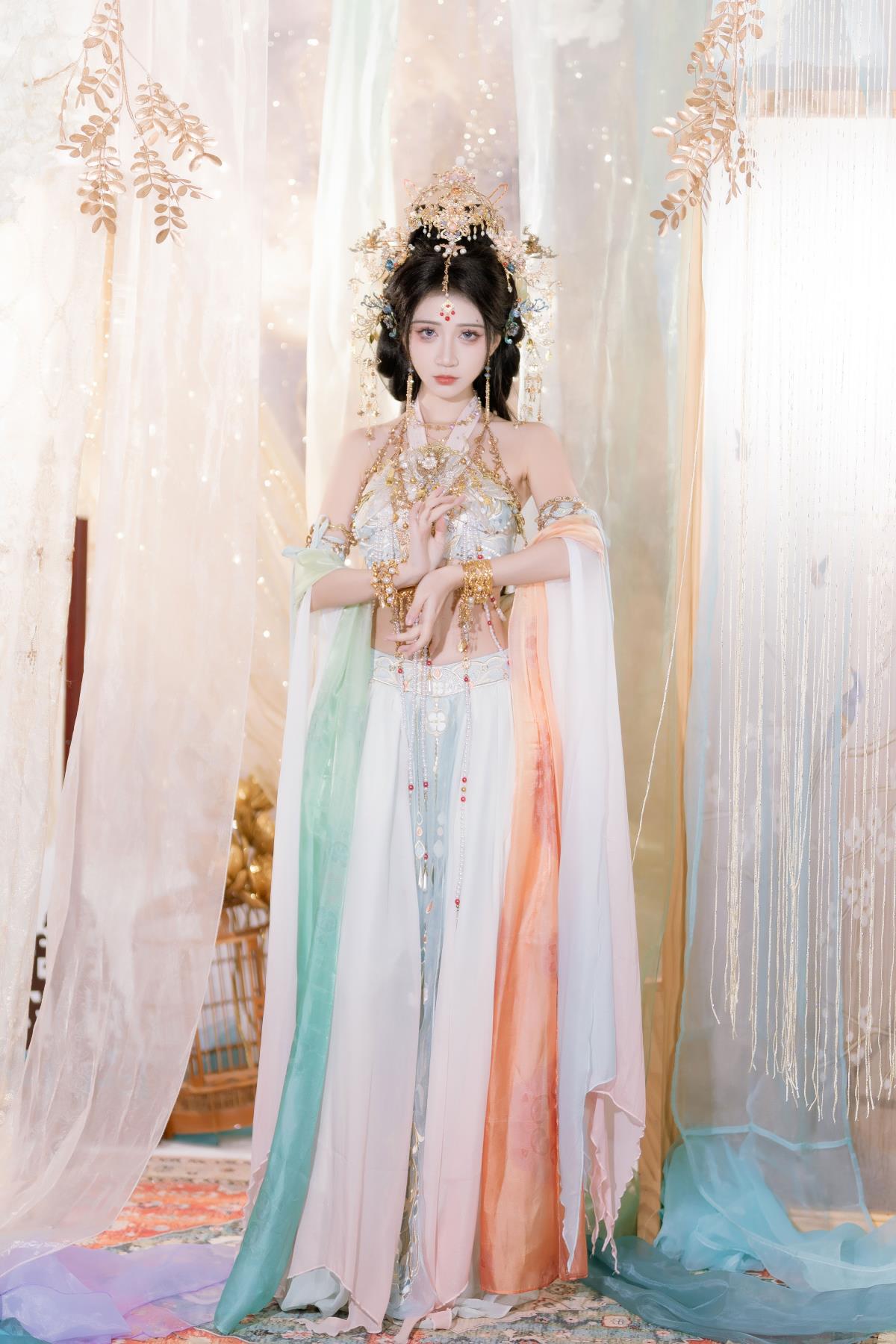 飞天 - 摄影：少时白 - 模特：绮罗生的小苏苏-艺语图