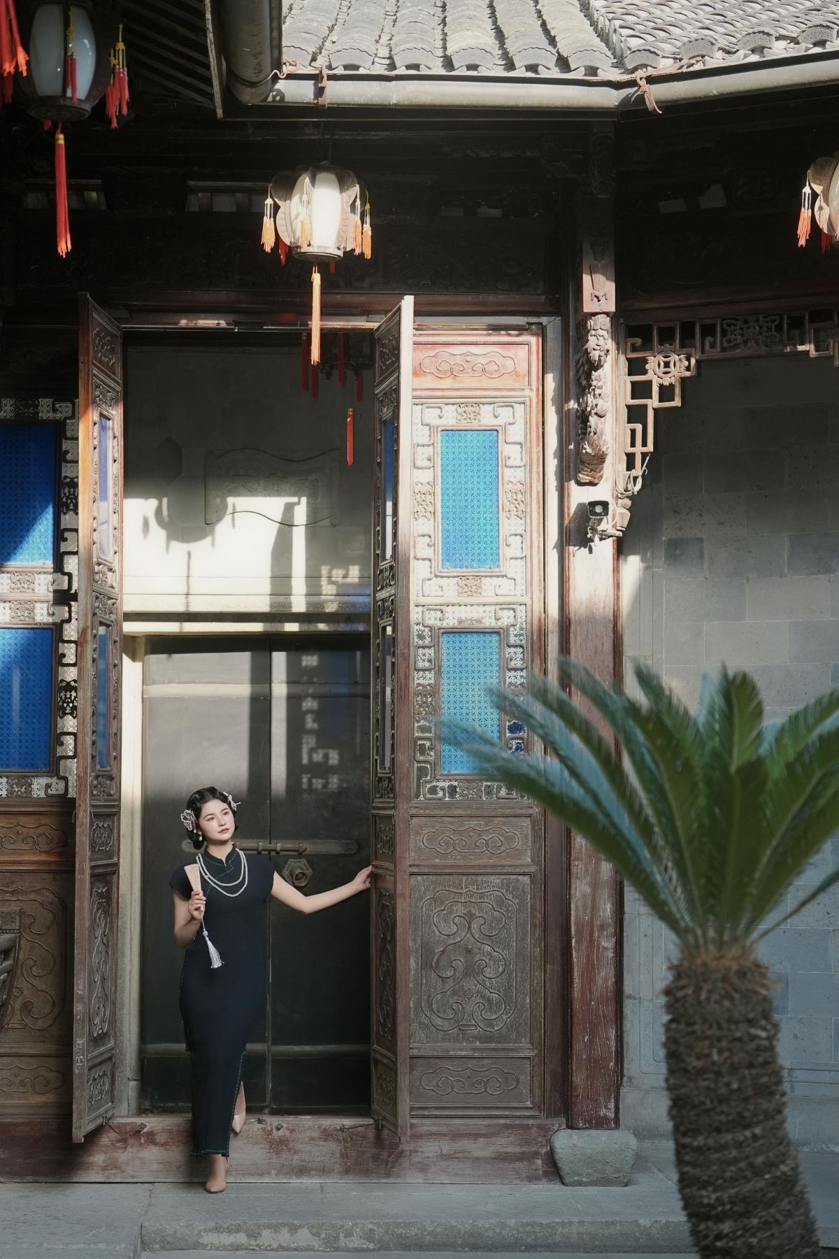 胡雪岩故居-旗袍拍摄 - 摄影：摄影师胡祥 - 模特：Aii-艺语图