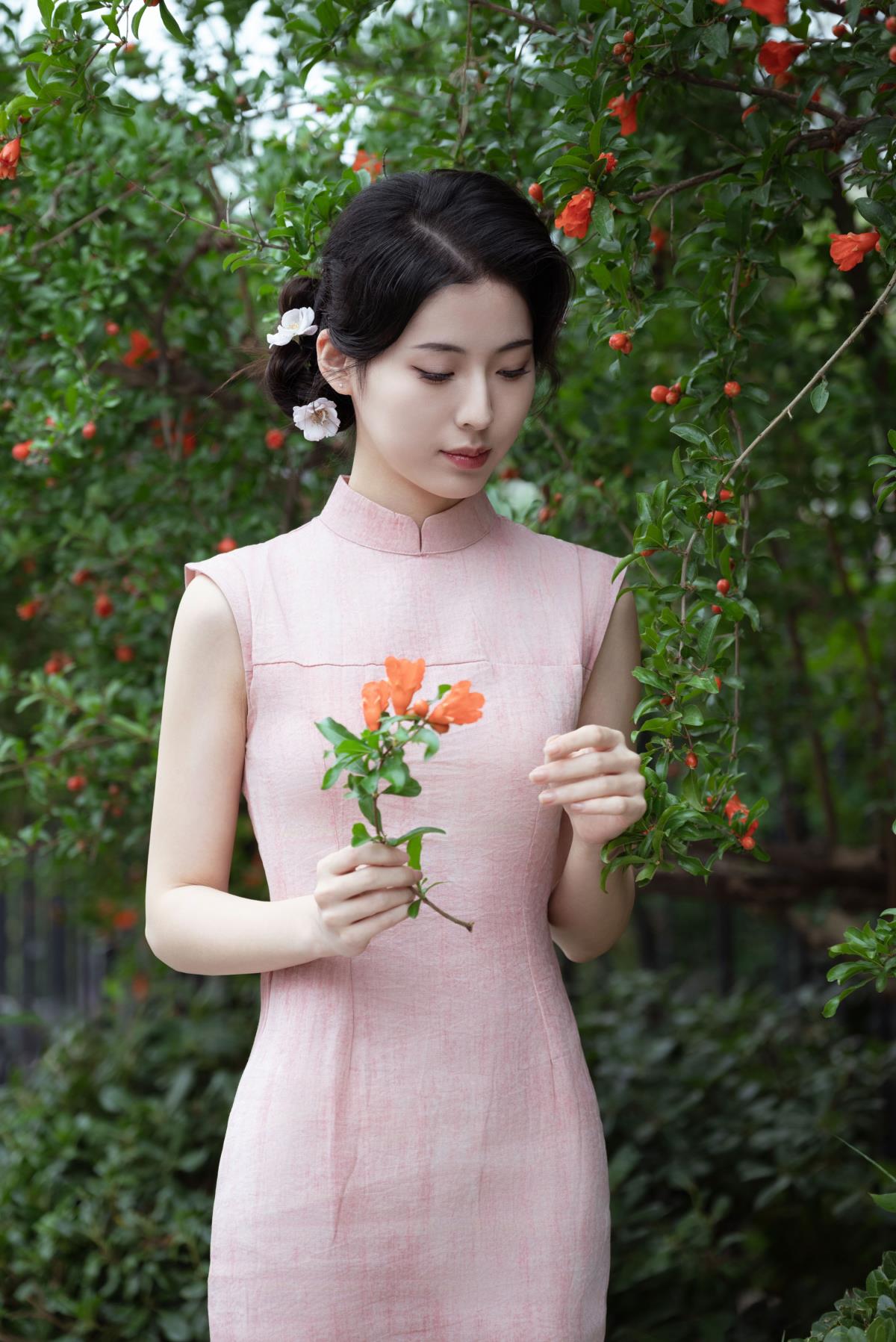 初夏 – 摄影：何春秋 – 模特：1xx-艺语图