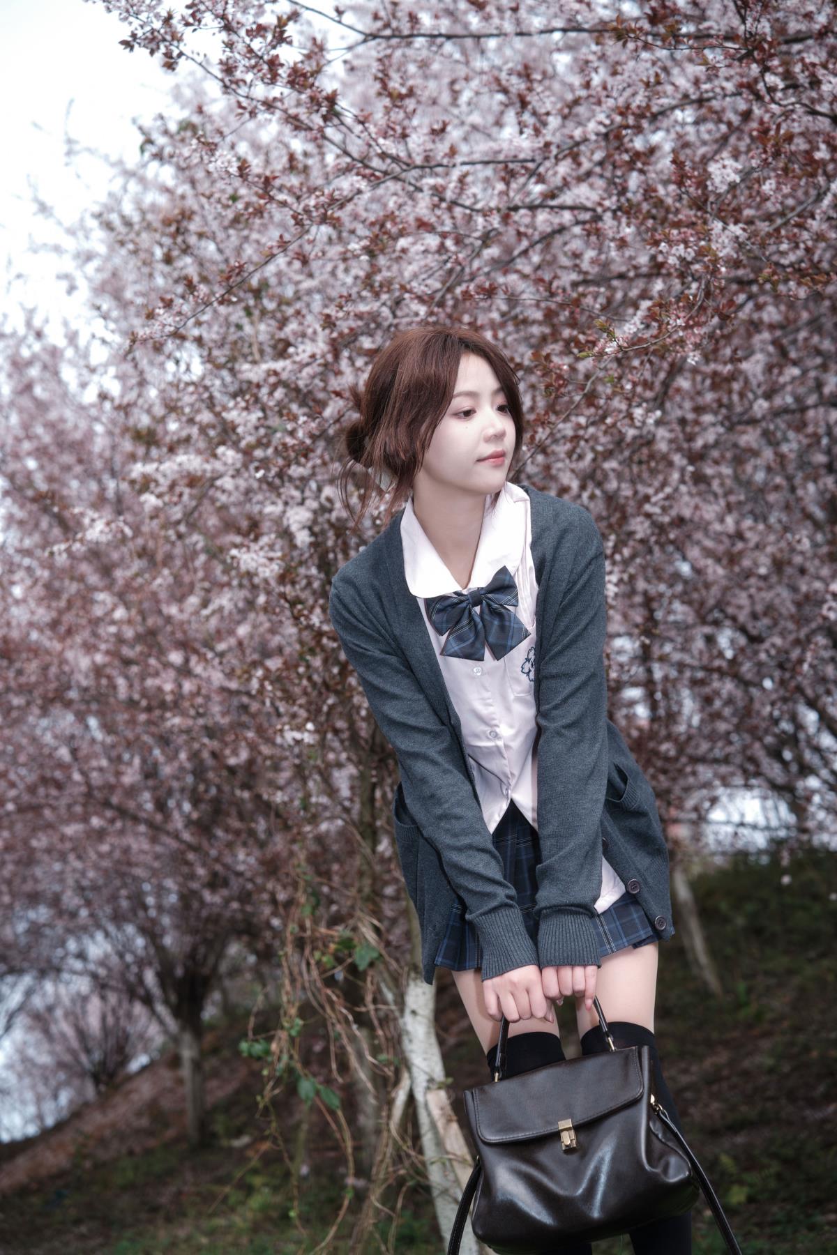 紫叶李jk - 摄影：武庚 - 模特：佳佳-艺语图